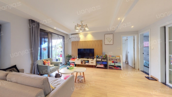 山语海二手房实景图