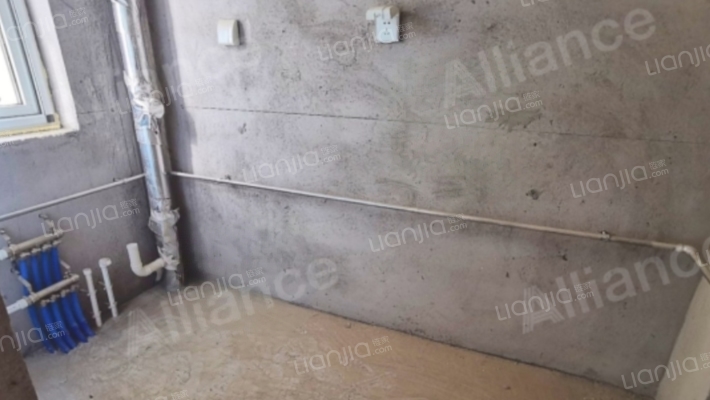 房子是新楼盘的房子，位置好，交通方便，北京通勤必备-厨房