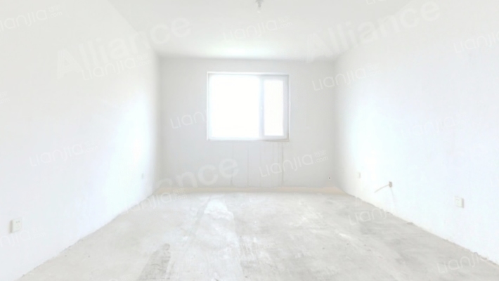 小区发展成熟，空气清新，停车方便配套齐全-客厅