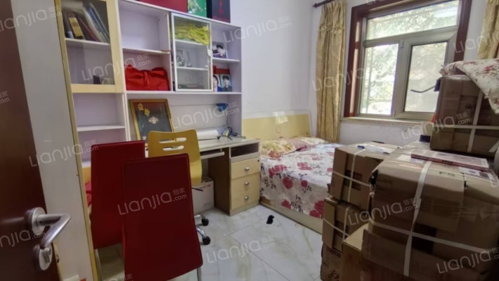 光明小区 精装修 南北通透三居 低楼层 采光无遮挡-卧室C