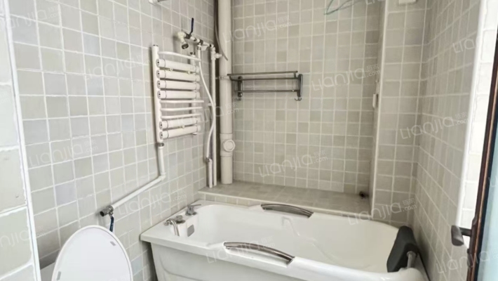 物探三号院 永安小区 顶层复式 精装修-卫生间C