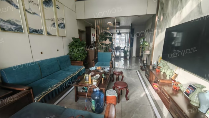 百合里二手房实景图