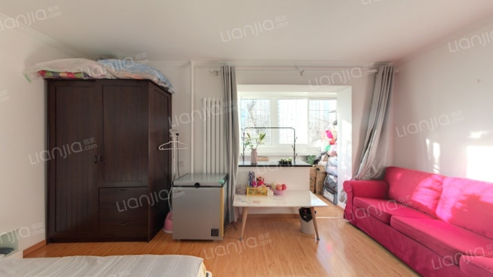 向军南里二手房实景图