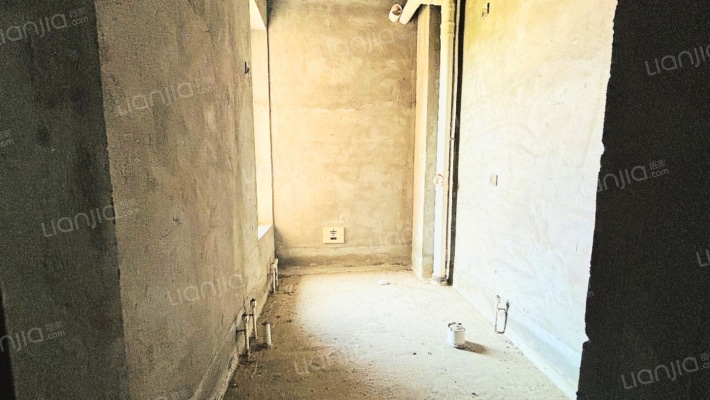 独栋别墅北入户南花园一层二个卧室二楼二个卧室满五年-卫生间B