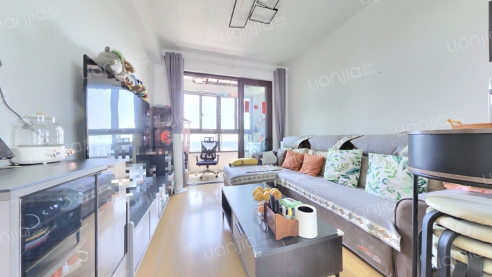 御澜山二手房实景图