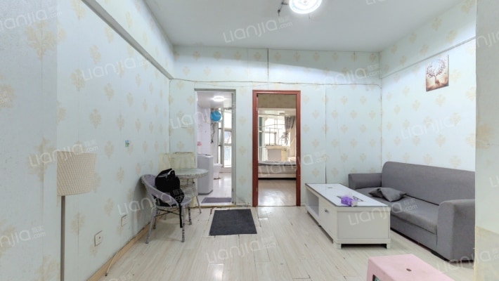 自由舱公寓二手房实景图