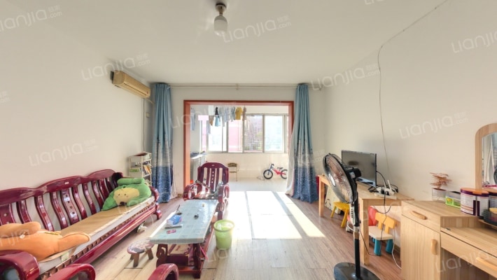 江滨家园一期二手房实景图