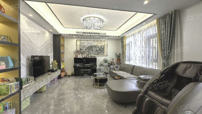 圣地华府二手房实景图