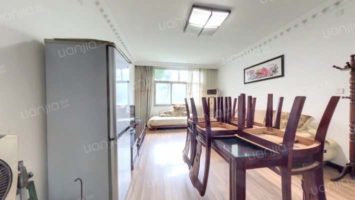 金秋花园A组团二手房实景图