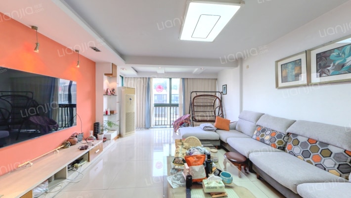 星河晨光B区二手房实景图