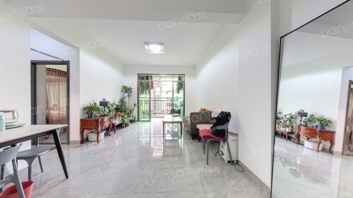 金田花園二手房实景图