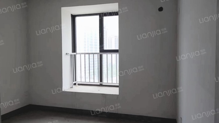 鸿坤理想湾北区南北通透的两居室，客厅朝阳，满二。-卧室A