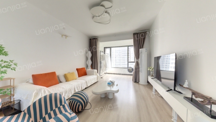 融科天域二手房实景图