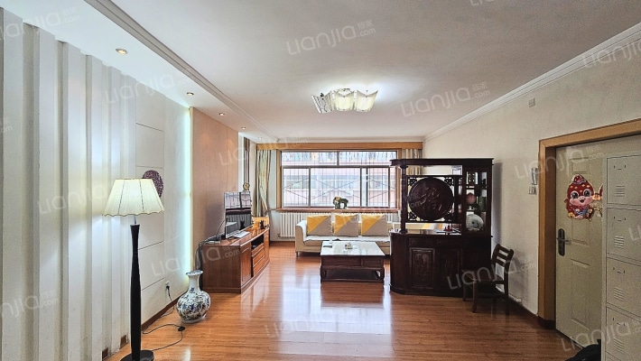 兴业农业生产资料公司宿舍二手房实景图