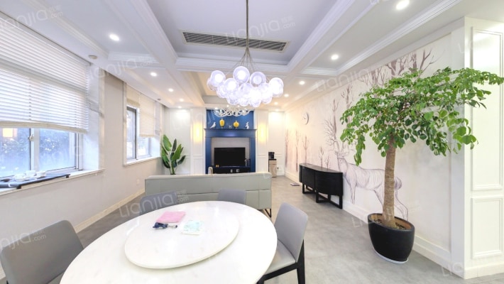 保利湖畔林语二手房实景图