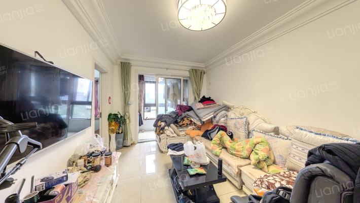 美的蝴蝶海三期二手房实景图