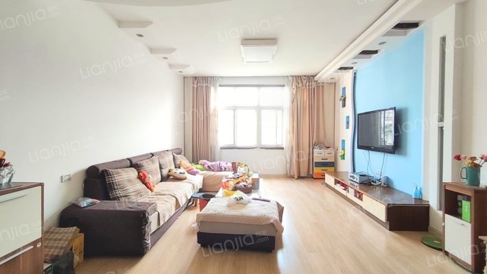 滨江花园二手房实景图