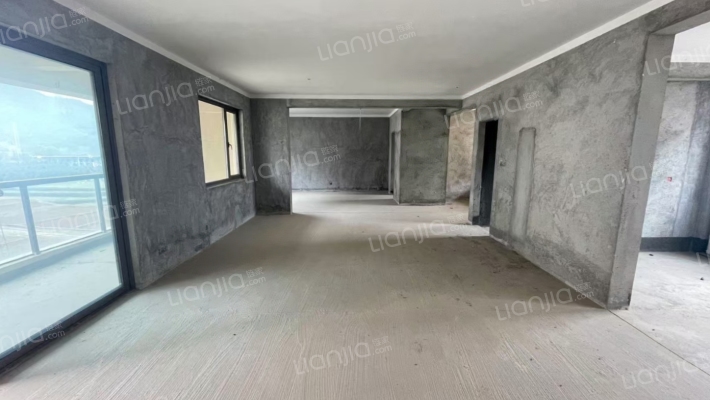 东宸铭邸二手房实景图