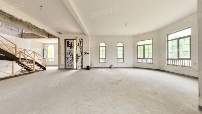 佘山东紫园二手房实景图