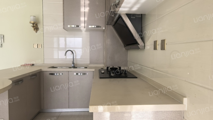 10多万精装集中供暖两居环境好有本-厨房