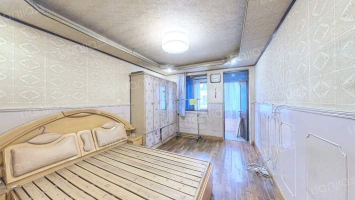 惠东里二手房实景图