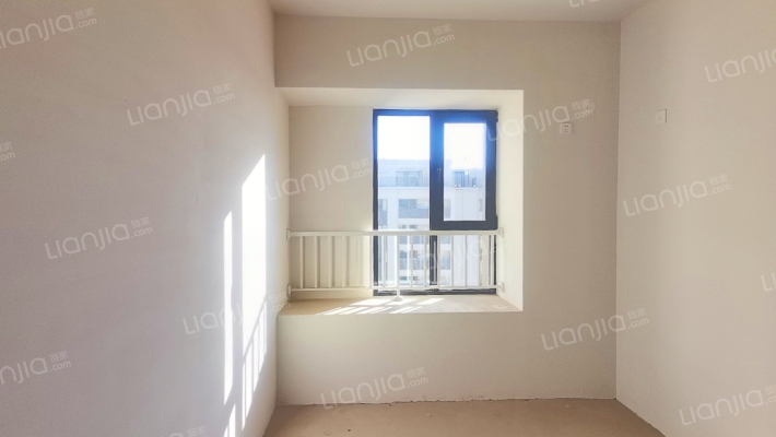 中冶未来城 三居带车位 采光好  高新区-卧室A