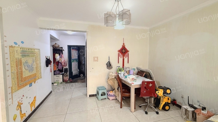 双塔区联合一号院，三义双塔，电梯房两居，单价低-餐厅