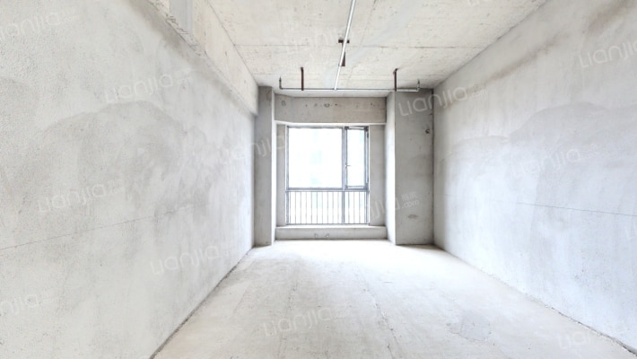 MOMΛ当代广场二手房实景图