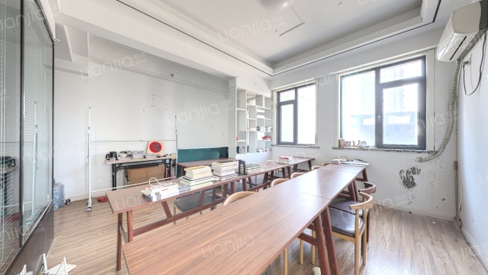 华瑞洲际中心二手房实景图