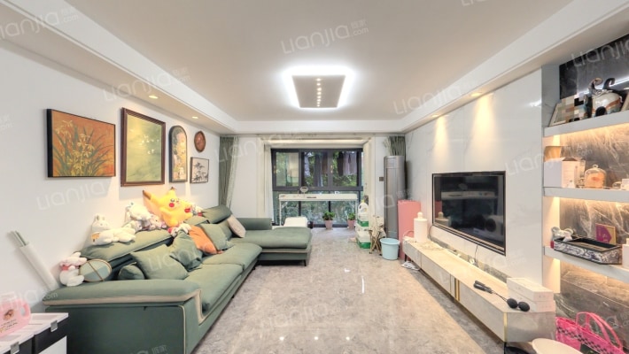 荣馨佳苑二手房实景图