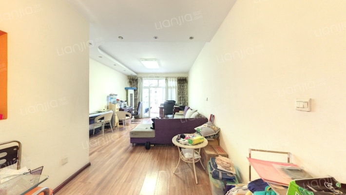 米兰天空二手房实景图