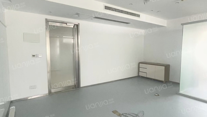 中信大厦二手房实景图