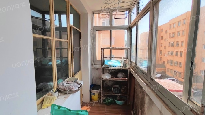 县府小区 2室1厅 南 北-阳台A