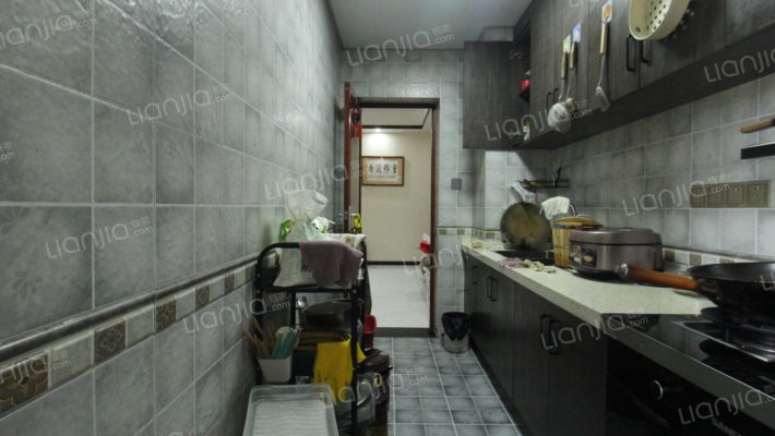 邦泰国际社区北区 3室2厅 东南-厨房