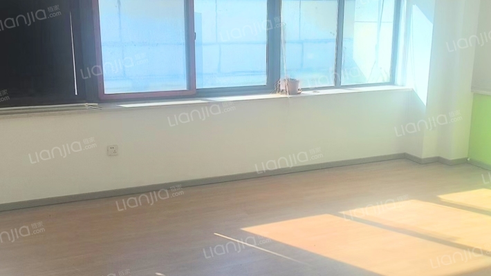 海垦公园后街二手房实景图