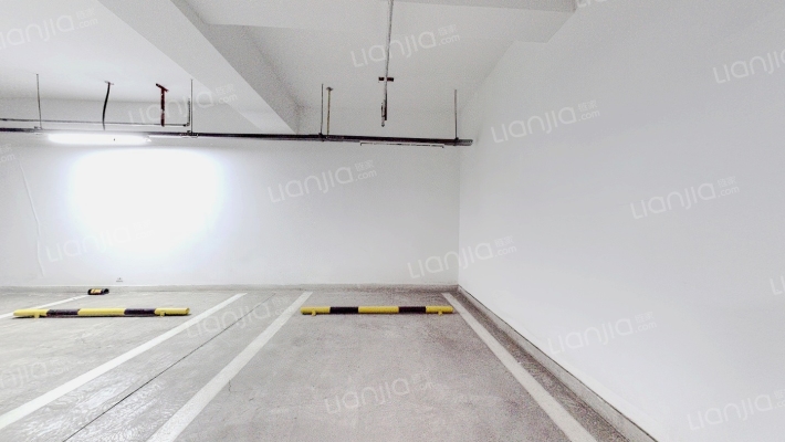 王府仓胡同10号院二手房实景图