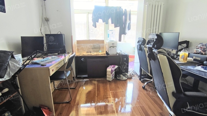 青松里二手房实景图