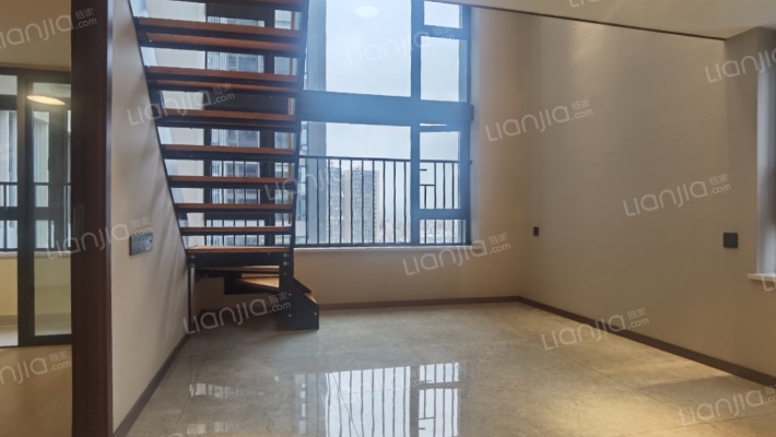 万科城市之光二手房实景图