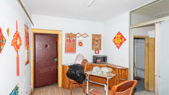 桃铁二手房实景图