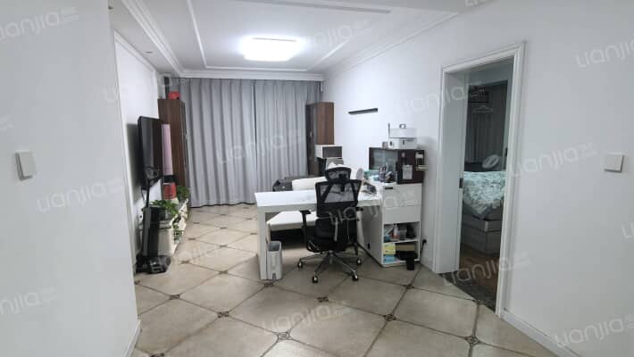 五联新公寓二手房实景图