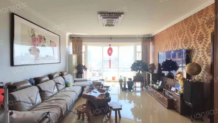 江南军园二手房实景图