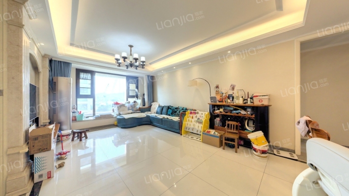 富力十号院二手房实景图