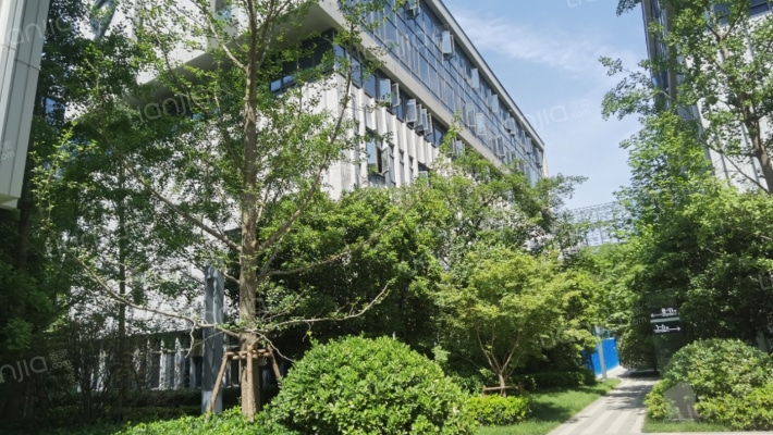 万科云谷二手房实景图