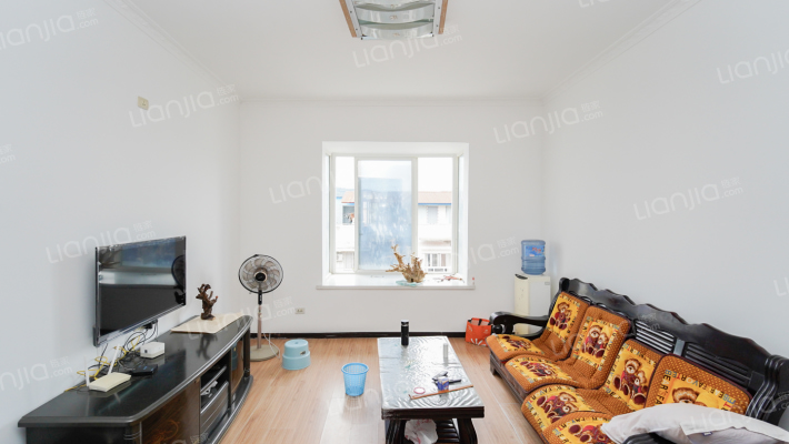 安庆路533号二手房实景图