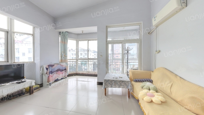 恒达文峰春天二手房实景图