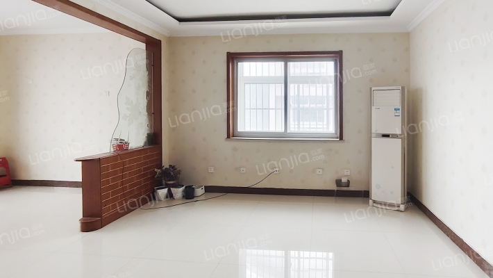 宝丽花园二手房实景图