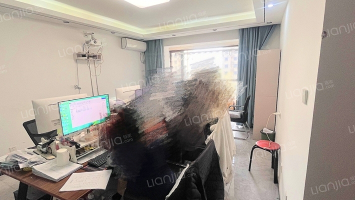 天伦湾高档社区 南北通透人车分流 宽楼间距 采光好-客厅