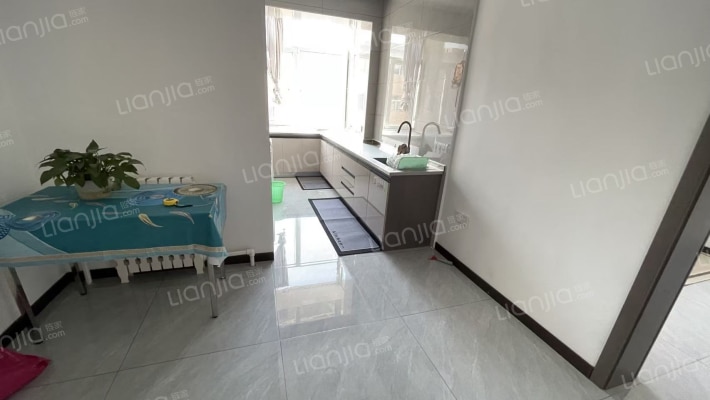 中铁十二局工程三工程有限公司修理制造厂二手房实景图