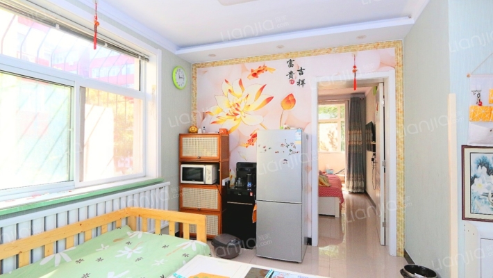 西草市街6号院二手房实景图