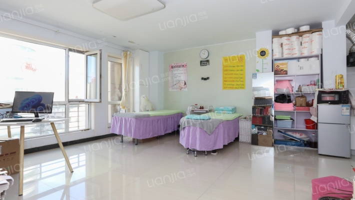 铂金时代广场二手房实景图